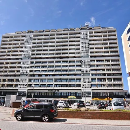 Metropol, Whg 61a, Landseite *